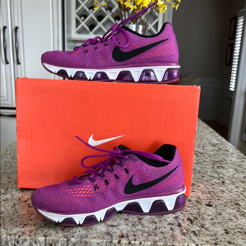 Nike Women's Purple Running Shoes
